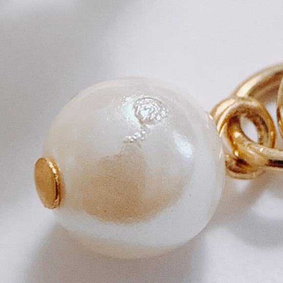 Vintage 1960s Wedding Necklace Faux Pearl Cluster Gold Tone Mid Century Jewelry - Picture 10 of 14